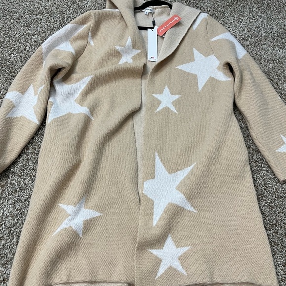 Vigoss Tan and White hooded, open front Star Cardigan NWT - Picture 3 of 7